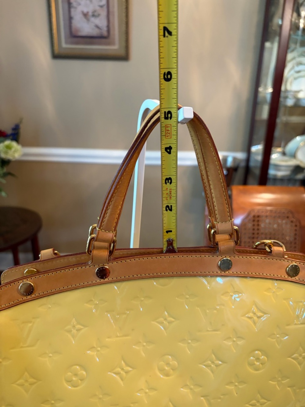 Louis Louis Vuitton Vert Impression Monogram Vernis Brea MM Bag - Picture 10 of 14